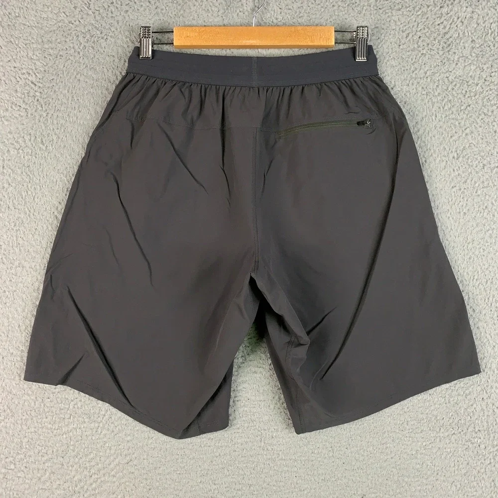 Badlands Hunt Shape Short Mens Medium Gray Athletic Training Outdoor Performance